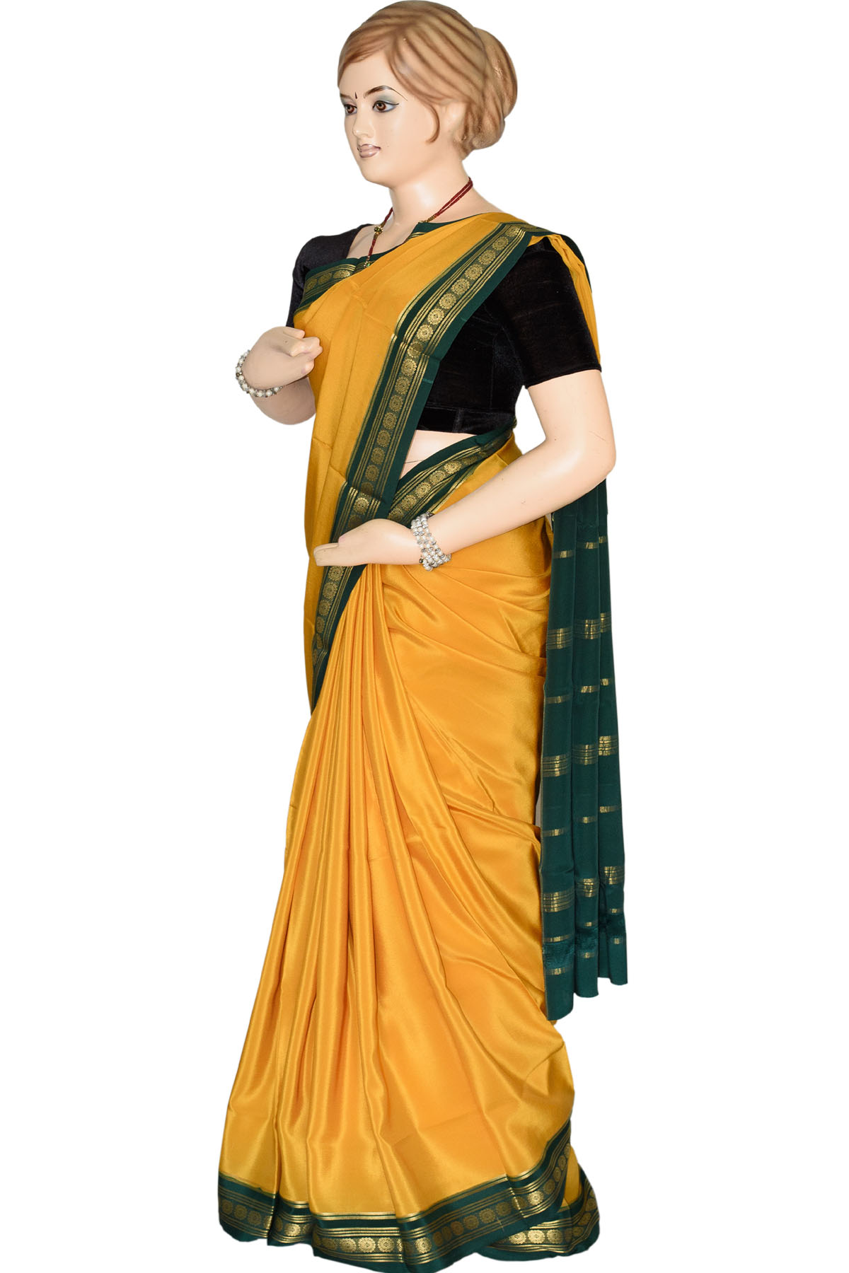 Buy SVENJA Red & Black Mysore Silk Saree with Blouse Piece | sarees for  women | saree |sarees | silk blend sarees for women Online at Best Prices  in India - JioMart.