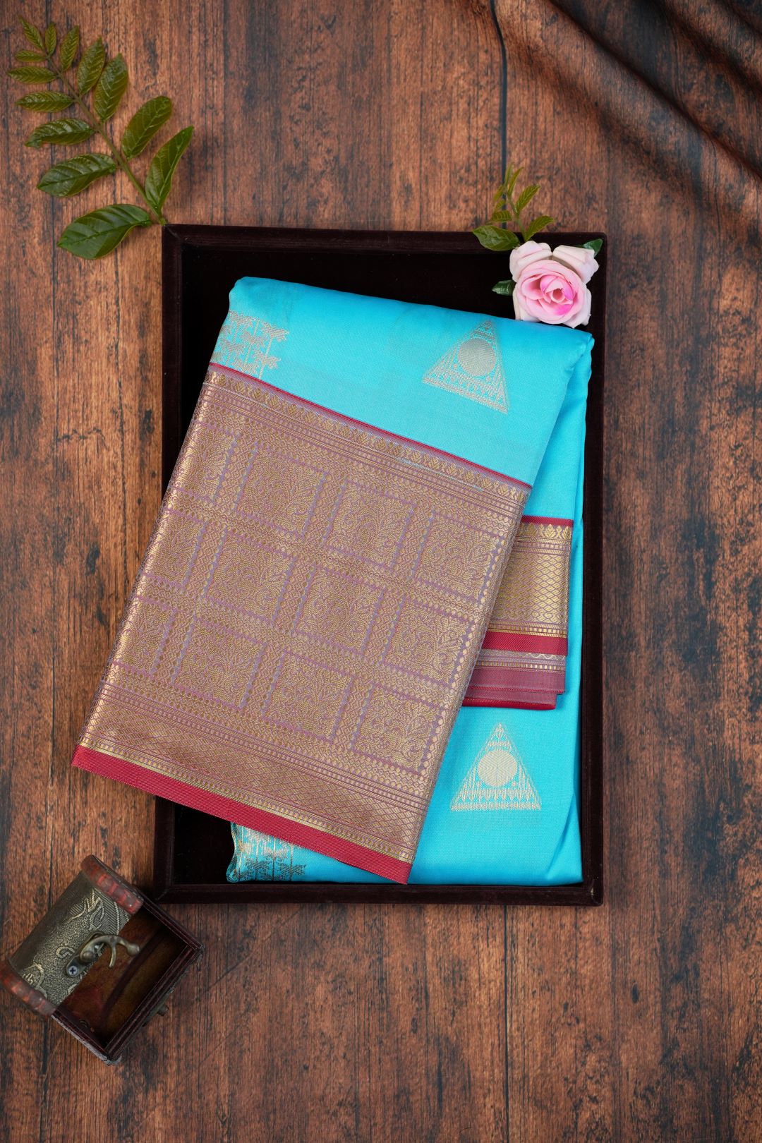 Sukhi Sarees -Viscous Sky Blue Buttas