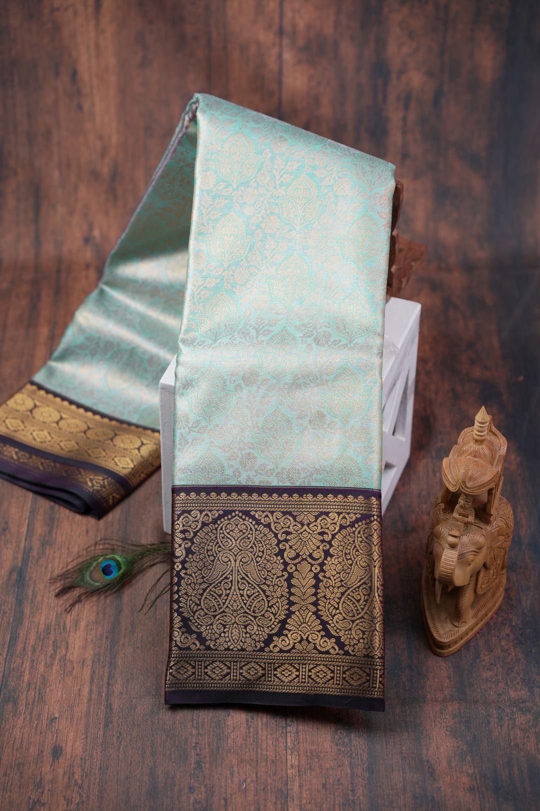 Sukhi Sarees -Light Rama Brocket Saree